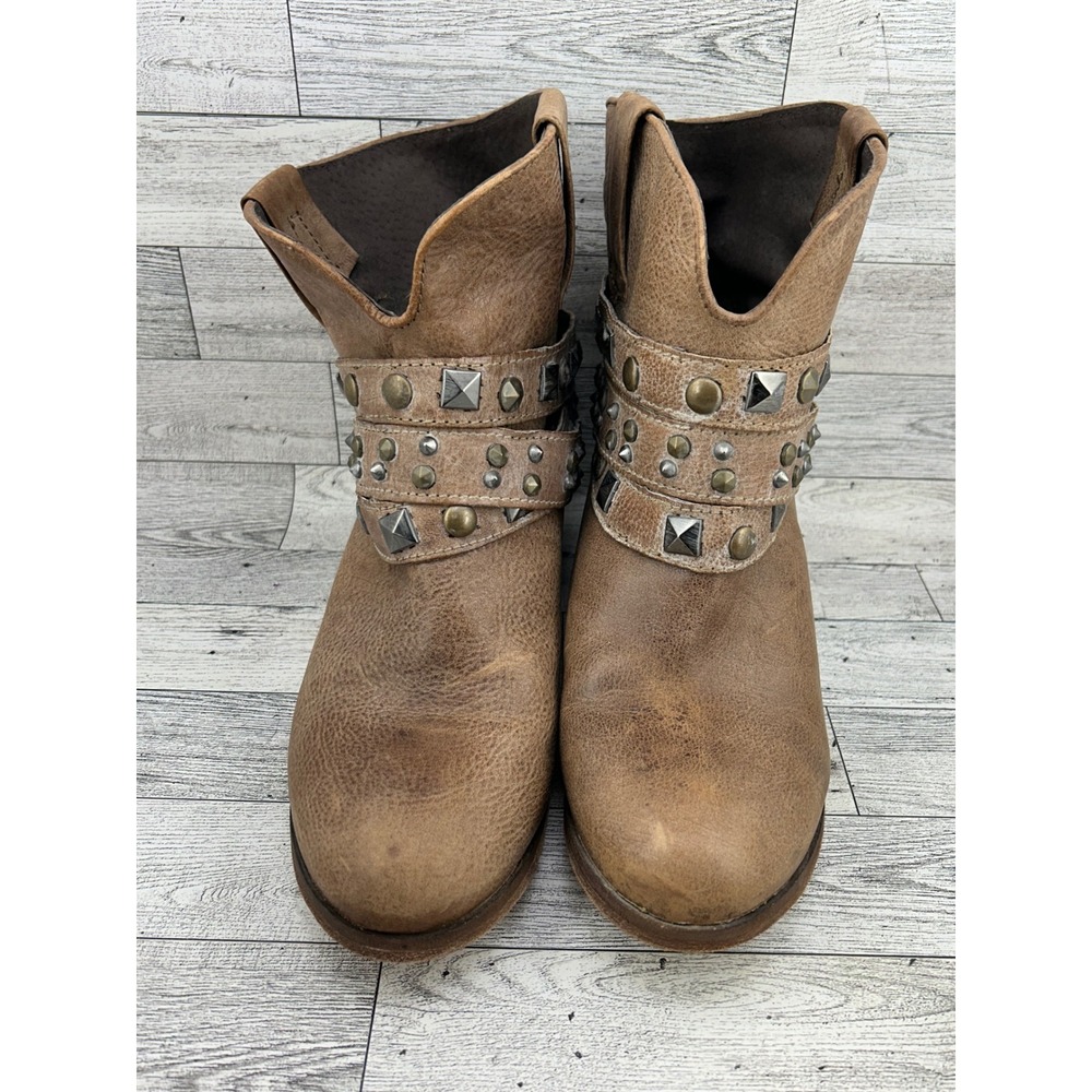 Corral Boots Women Sz 11 M Distressed Tan Leather Studded Western Ankle Bootie